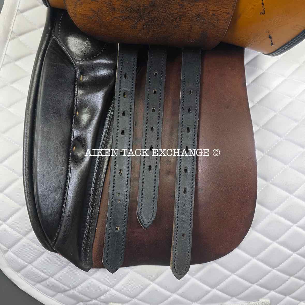 Stubben Romanus Dressage Saddle, 17.5" Seat, 31cm Tree - MW, Wool Flocked Panels