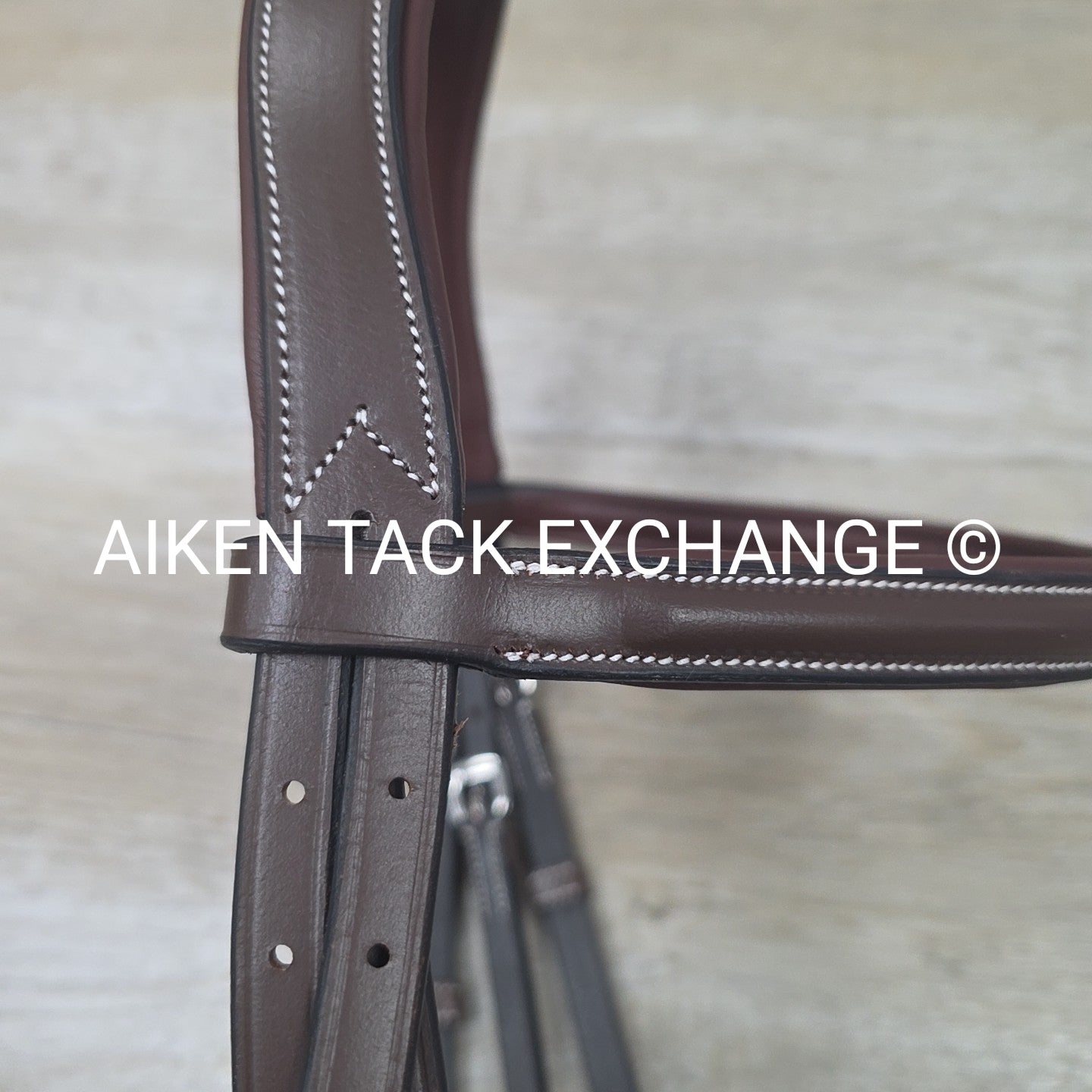 HDR Pro Mono Crown Figure 8 Bridle with Rubber Reins, Australian Nut, Size Full