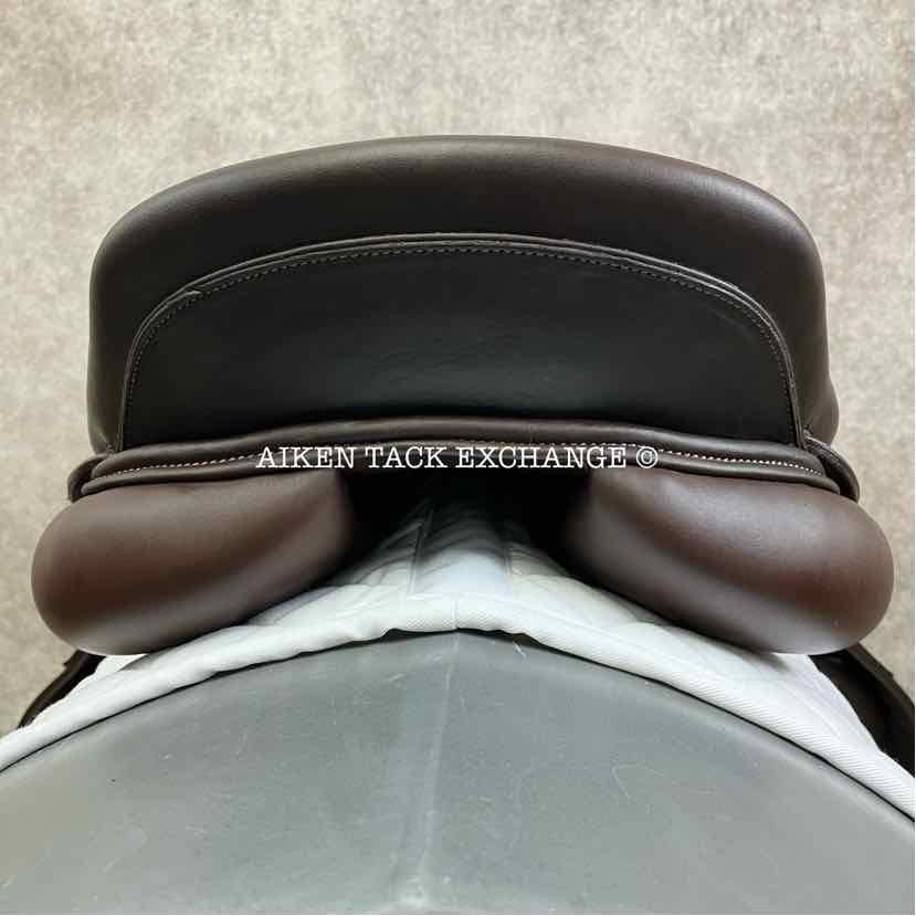 2021 Ovation San Diego Close Contact Jump Saddle, 18" Seat, Adjustable Tree - XCH Changeable Gullet, Foam Panels