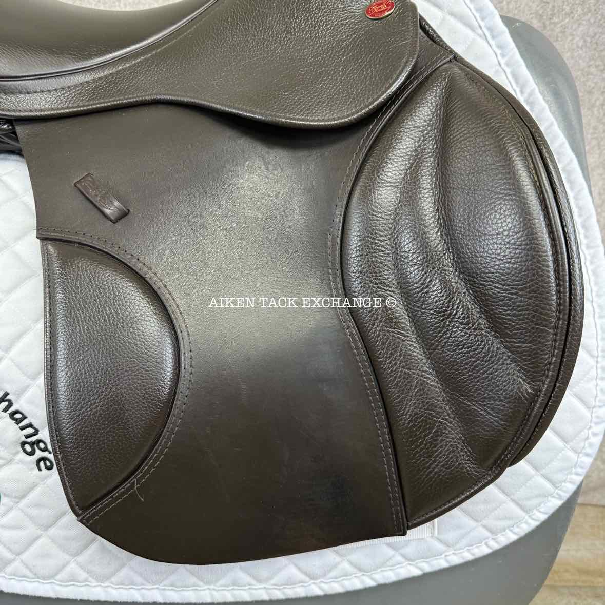 Kent & Masters S-Series MJJ Jump Saddle, 17.5" Seat, Adjustable Tree - Changeable Gullet, Wool Flocked Panels