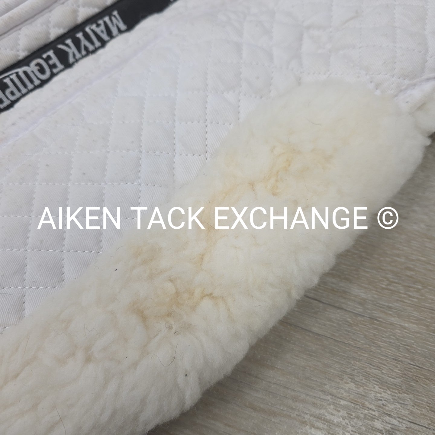 Majyk Equipe Ergonomics Correction Sheepskin Half Pad with Impact Shims, Size Me