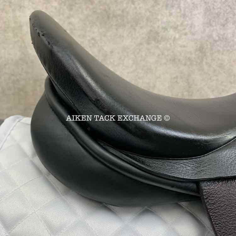 Jorge Canaves by Thornhill Vienna II Dressage Saddle, 18" Seat, 32 Tree - Medium, Wool Flocked Panels