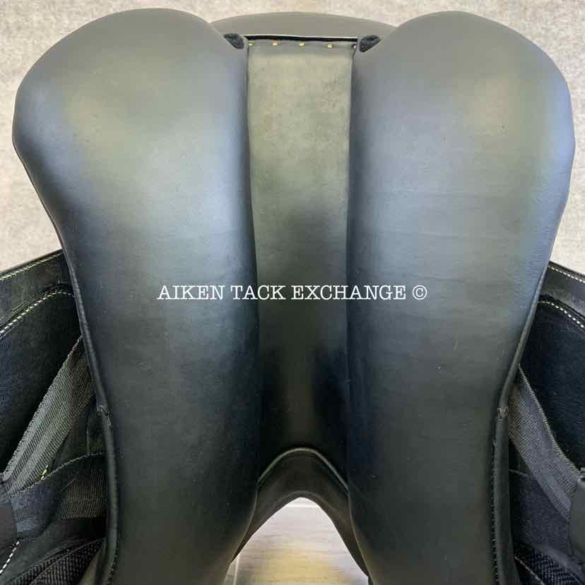 2022 MaxFlex Melina Pro Monoflap Dressage Saddle, 17.5" Seat, Flex Tree - Adjustable (Custom Gullet), Wool Flocked Pony Panels