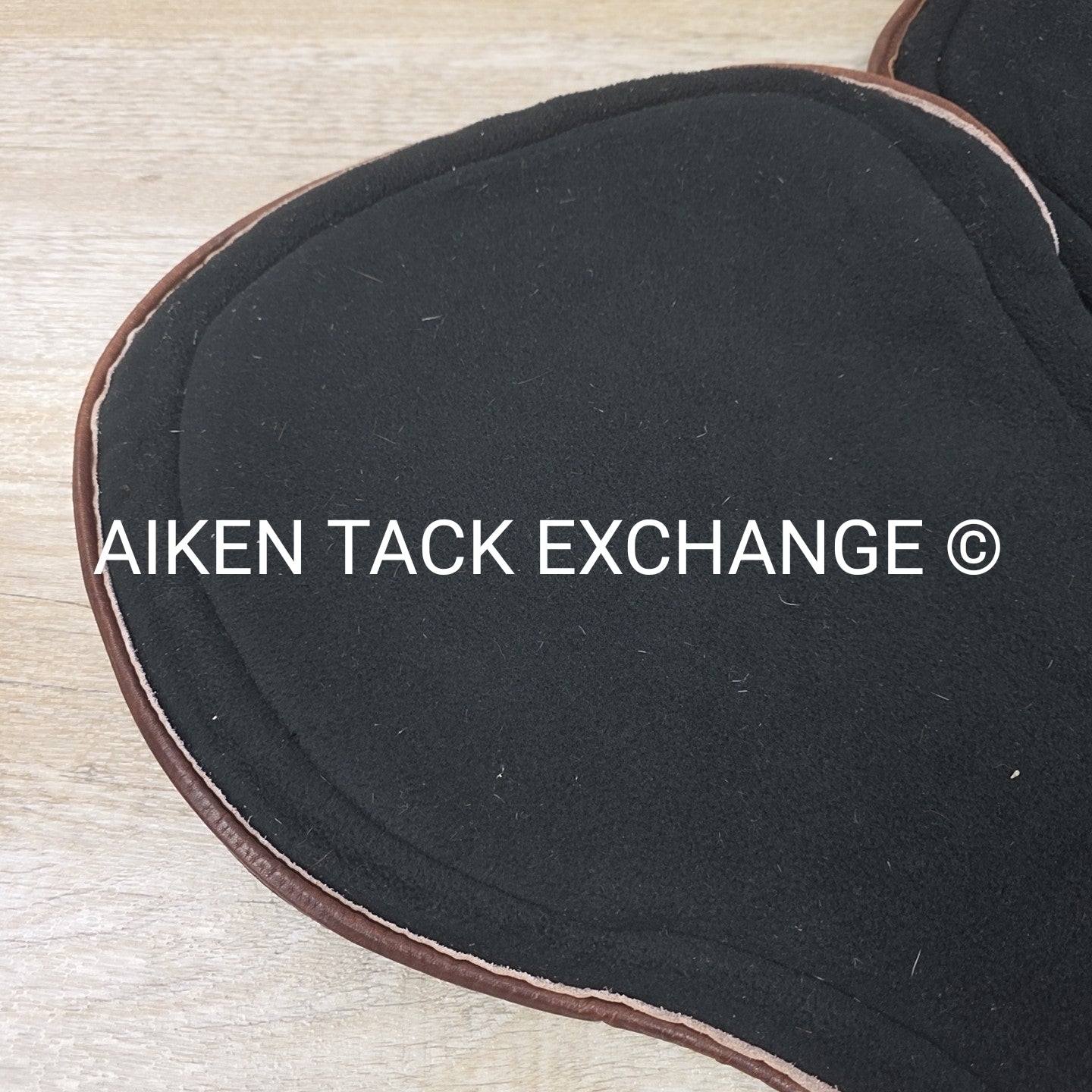 Ogilvy Leather & Foam Half Pad, 16.5" - 18"