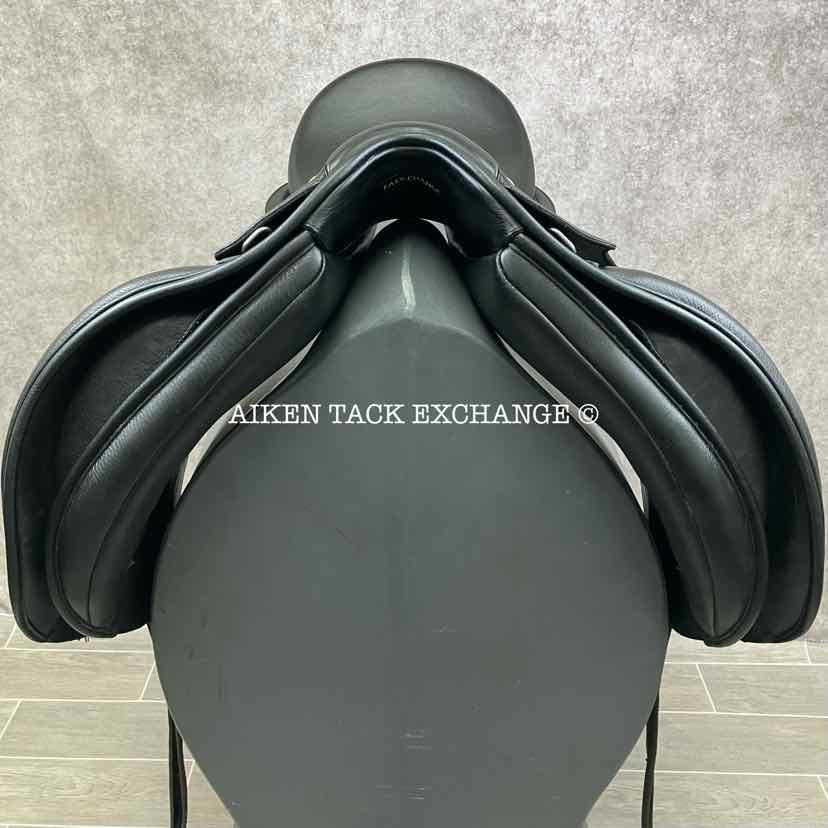 **SOLD** 2014 Bates Isabell Werth Dressage Saddle, 17" Seat, Adjustable Tree - Changeable Gullet, Wool Flocked Panels