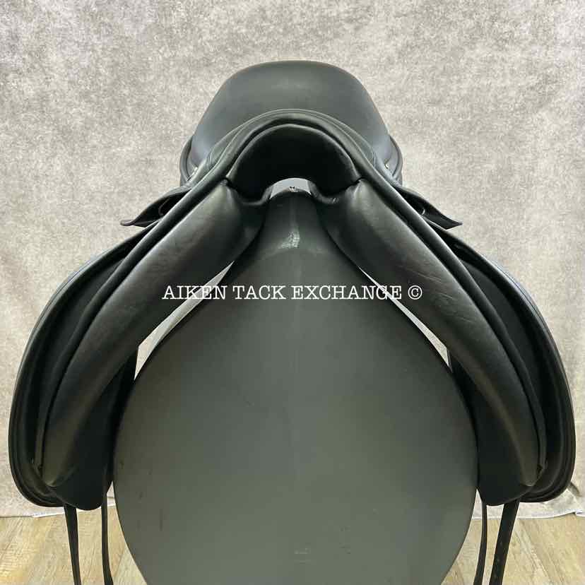 Lauriche by AJ Foster Dressage Saddle, 18" Seat, Medium Tree, Foam Panels