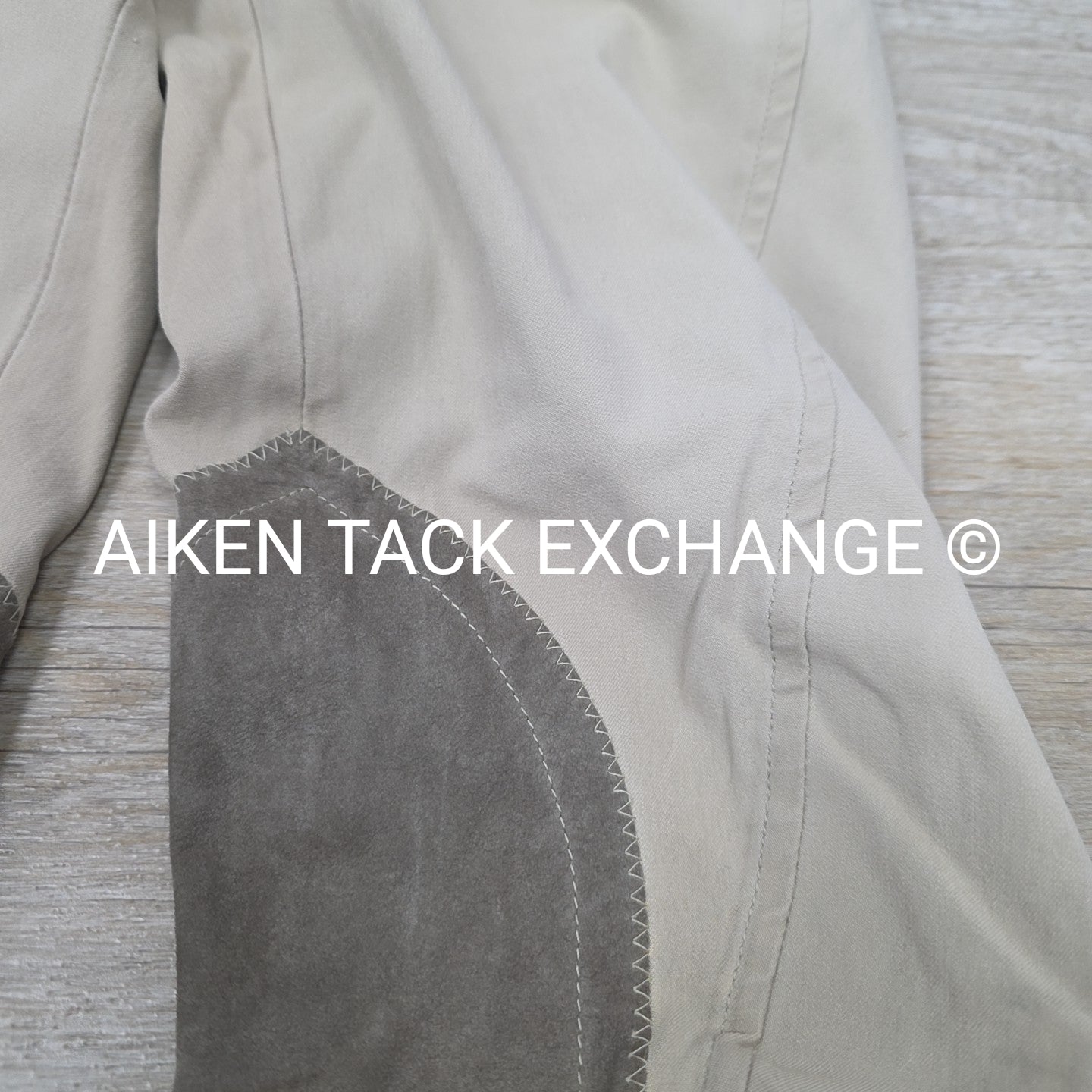 Tailored Sportsman Trophy Hunter Knee Patch Breeches, Size 30