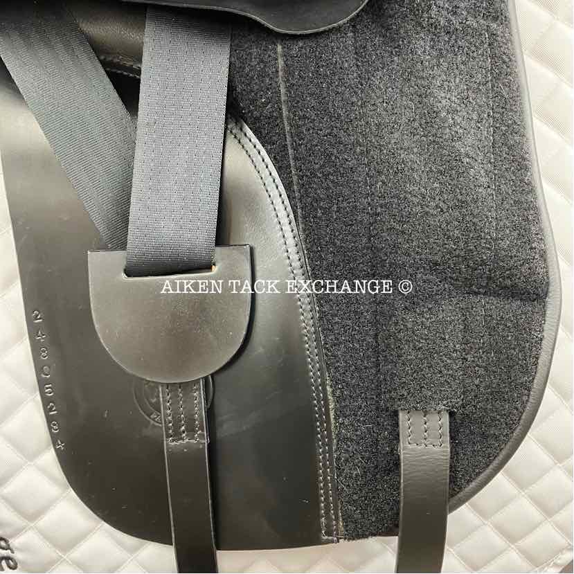 2024 Sella Soleil Passagio Dressage Saddle, 17" Seat, MW/W Tree, Wool Flocked Panels