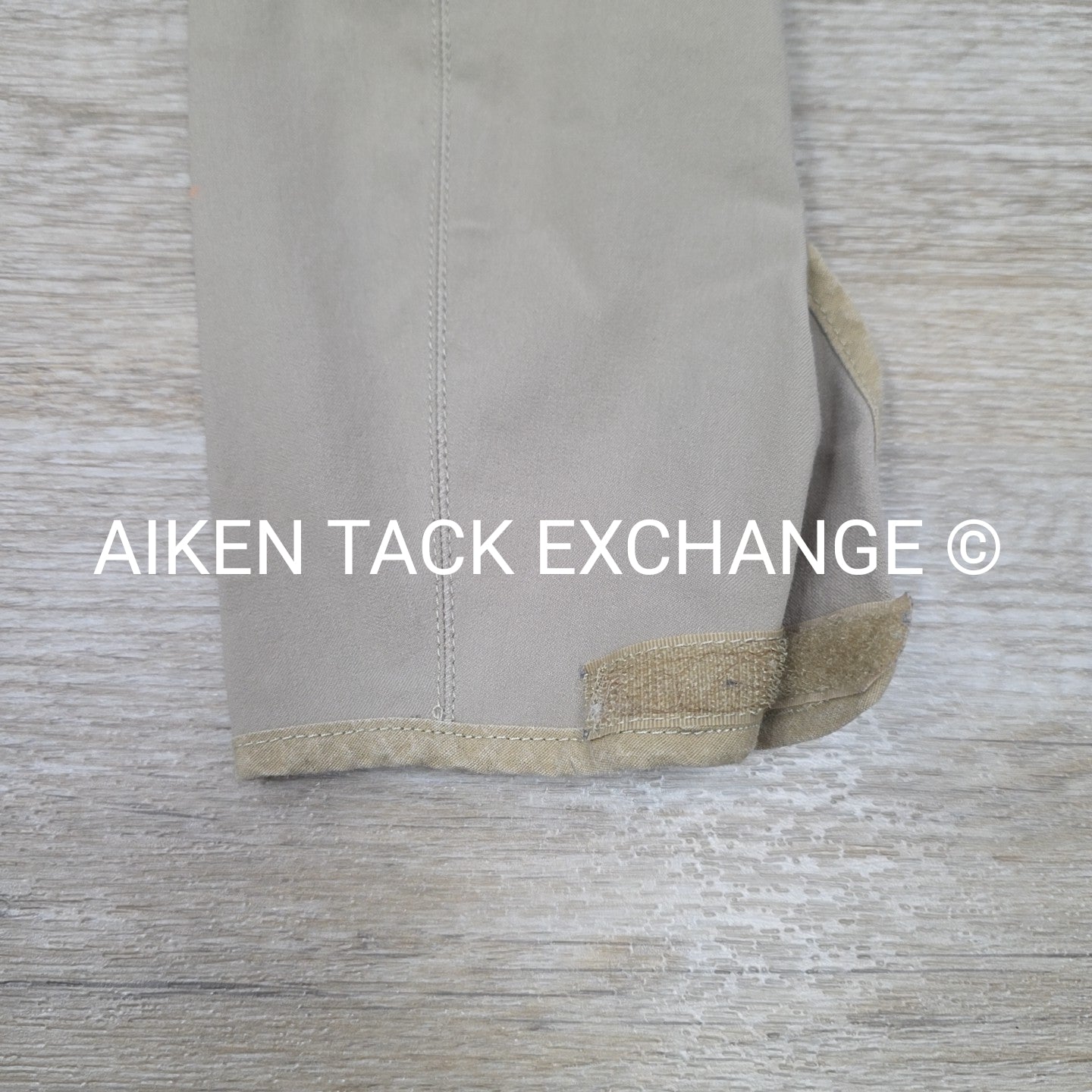 Tailored Sportsman Trophy Hunter Knee Patch Breeches, Size 24