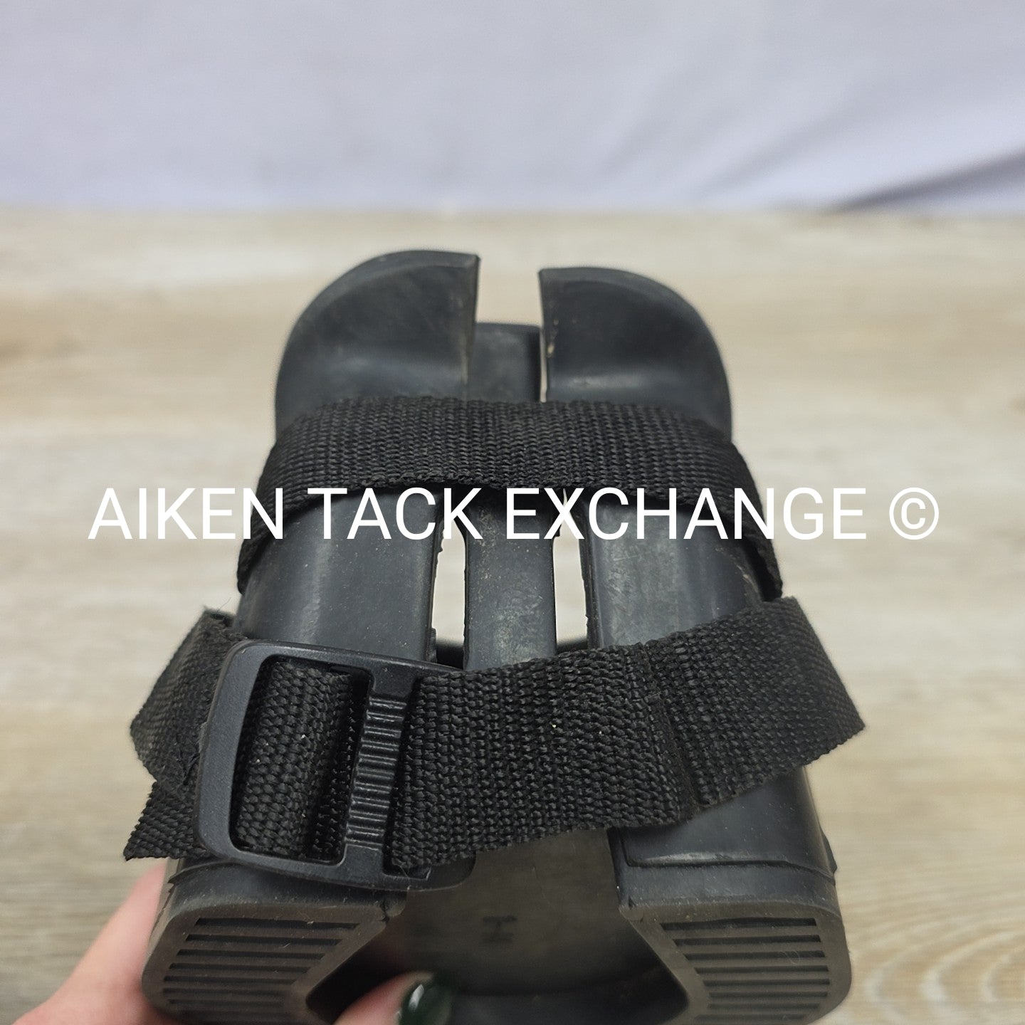 Dura-Tech Protective Rubber Horse Boots, 1 Pair, Size Medium