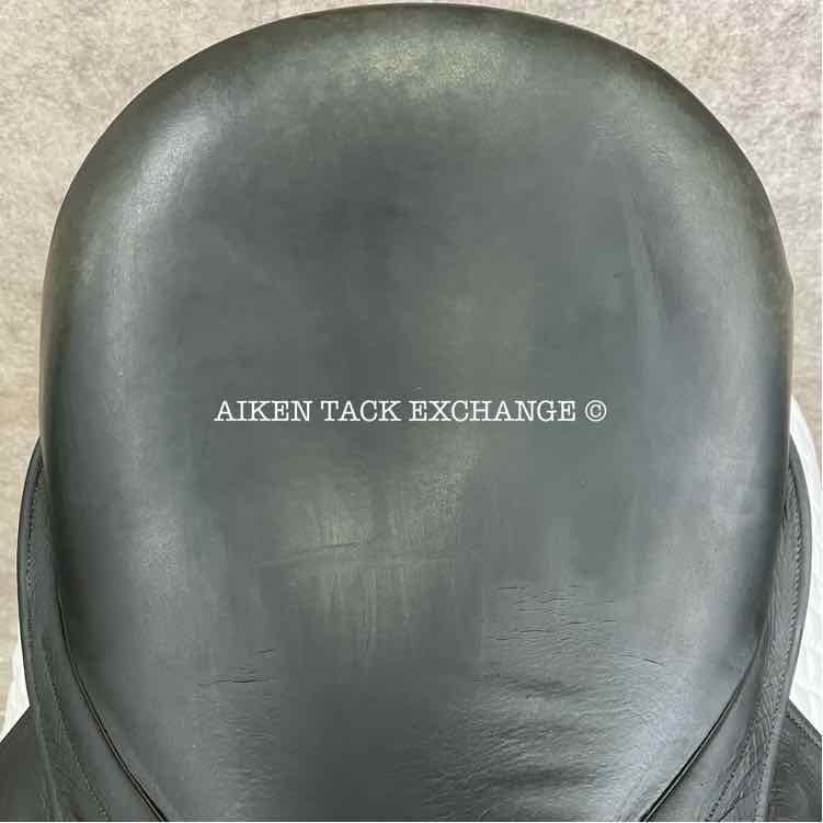 2005 County Perfection Dressage Saddle, 17.5" Seat, Adjustable Flap, M/MN Tree, Wool Flocked Panels