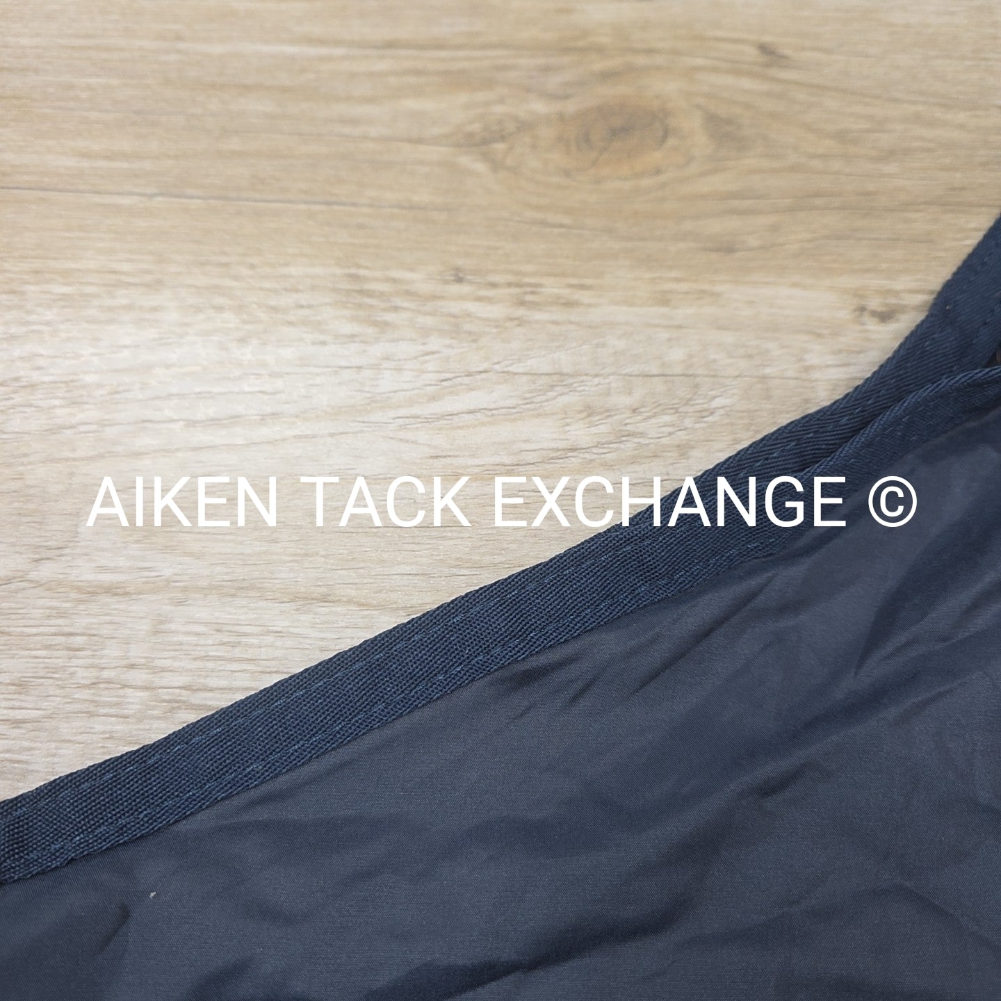 Shires Satin Anti-Rub Blanket Bib, Size Small