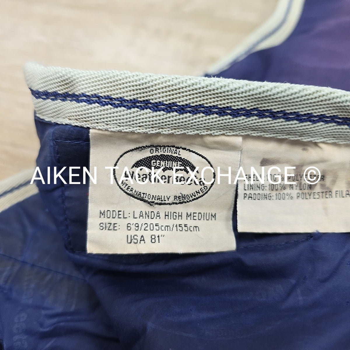 Weatherbeeta Landa High Neck Medium Weight Turnout Blanket, Size 81"