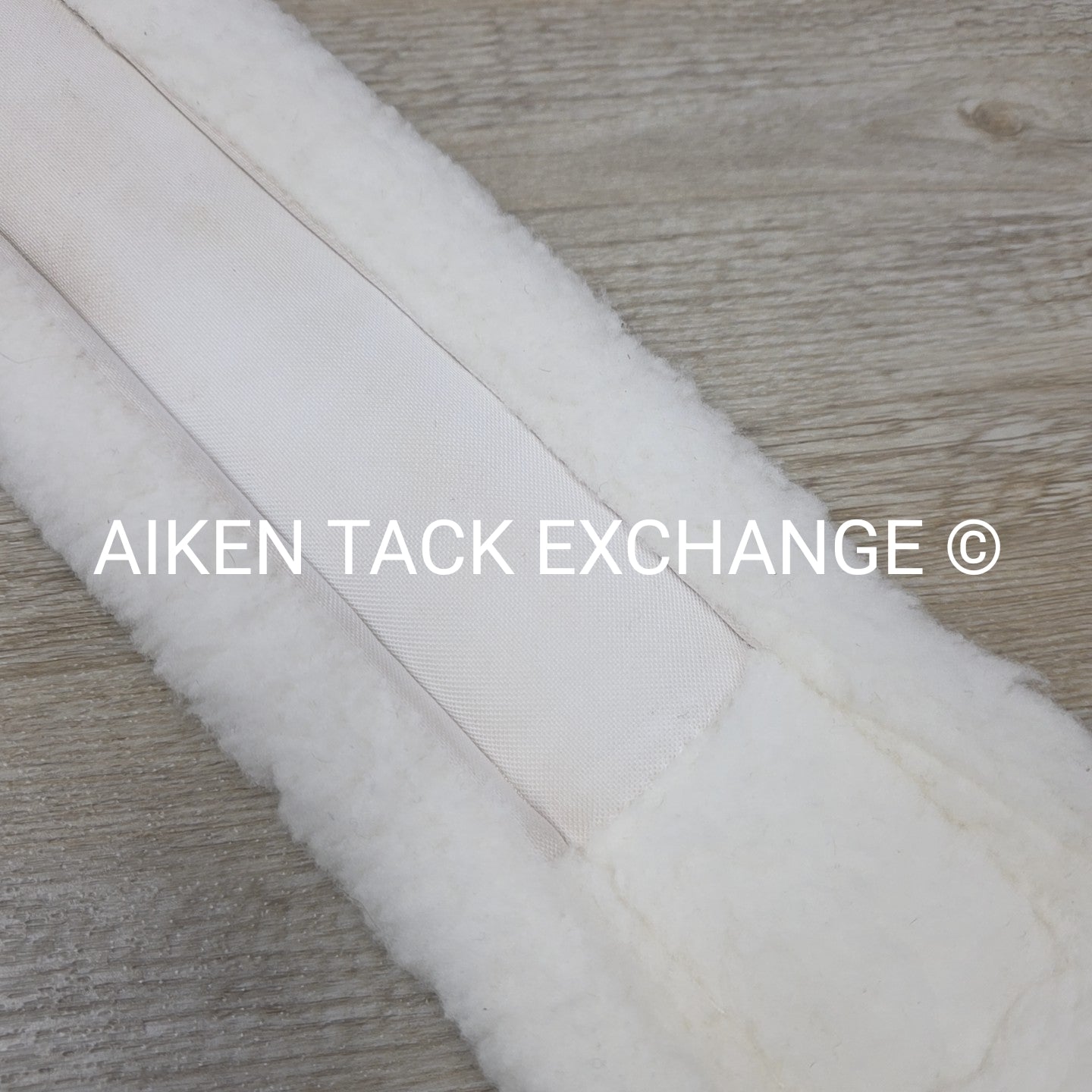 Lettia Fleece-Lined Coolmax Girth, 52"