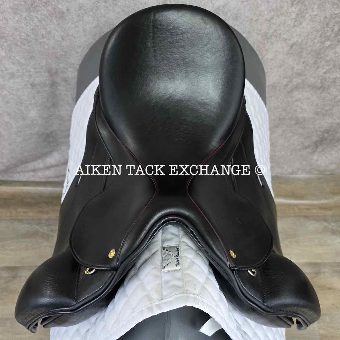 2006 DK Freedom Monoflap Dressage Saddle, 16.5" Seat, Extra Wide Tree, Wool Flocked Panels