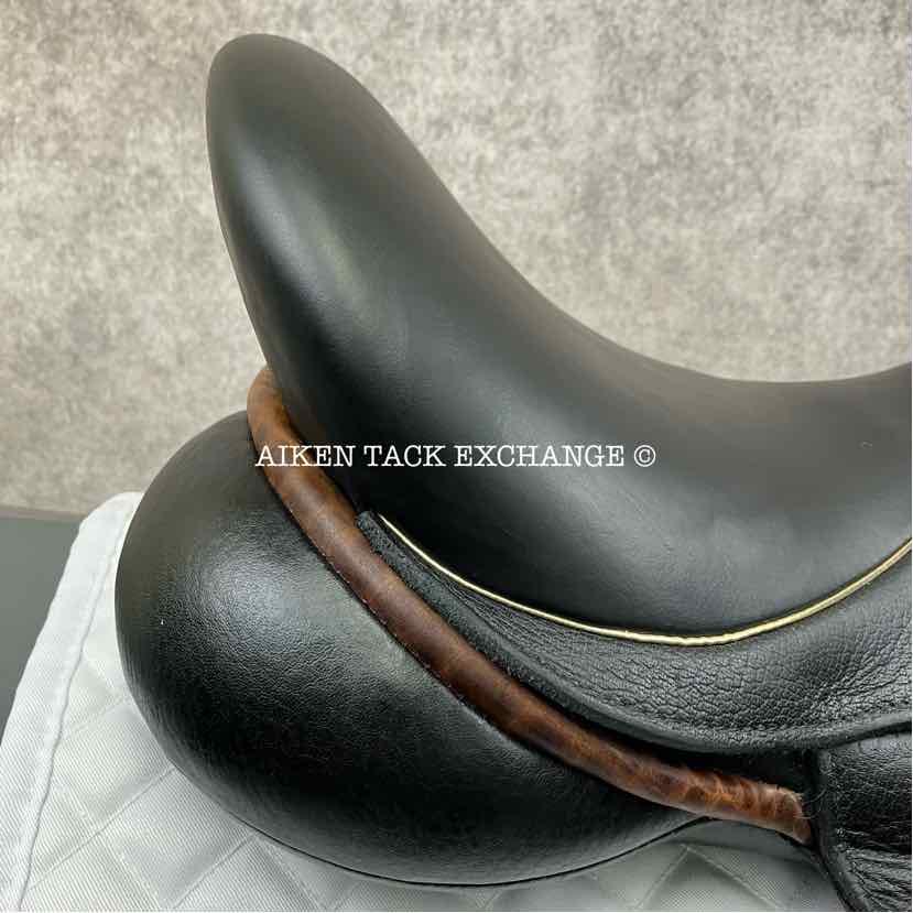 2018 Custom Saddlery Icon Star Monoflap Dressage Saddle, 17" Seat, Short Flap, Adjustable Tree, Wool Flocked Panels