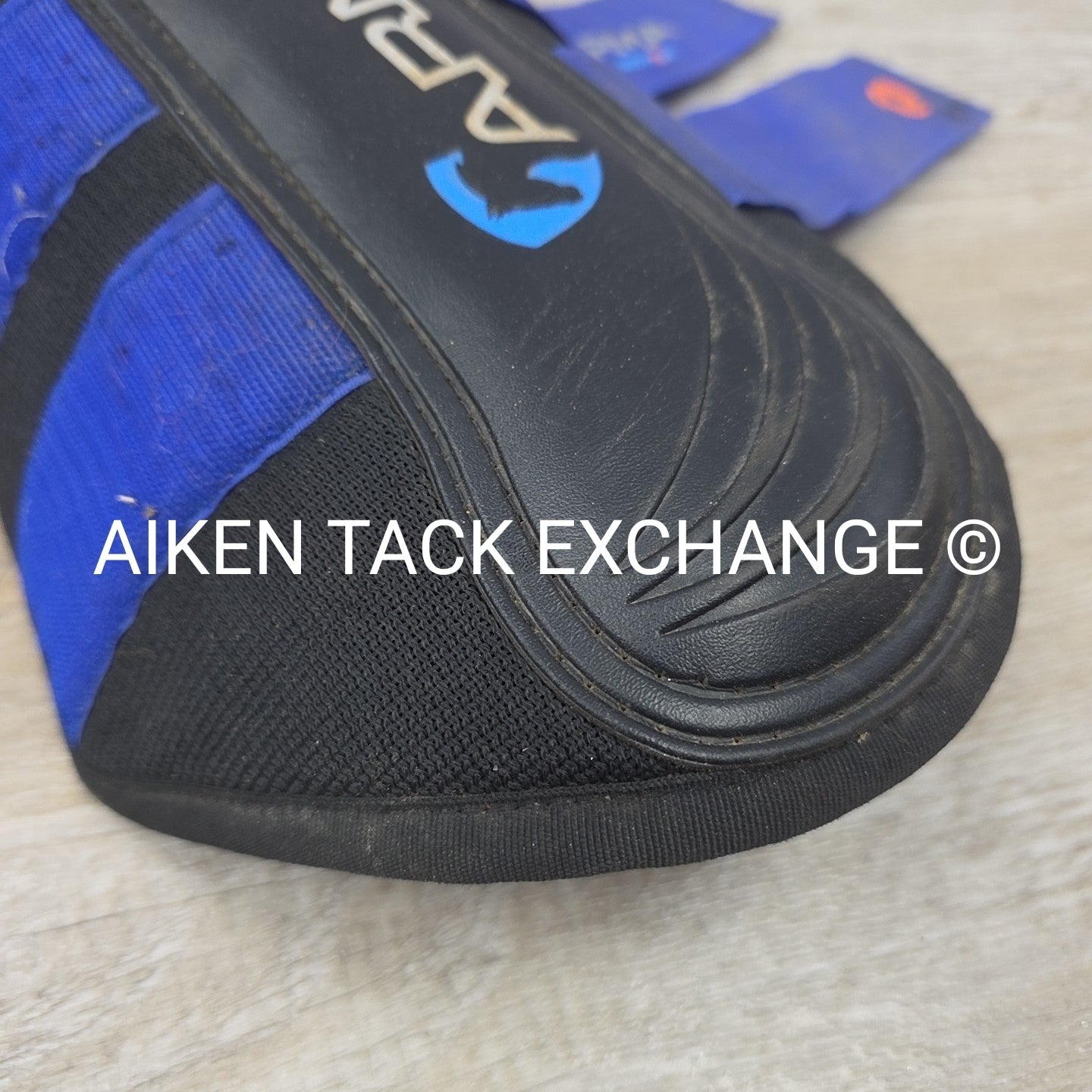 Shires Arma Air Motion Brushing Boots, Size Cob