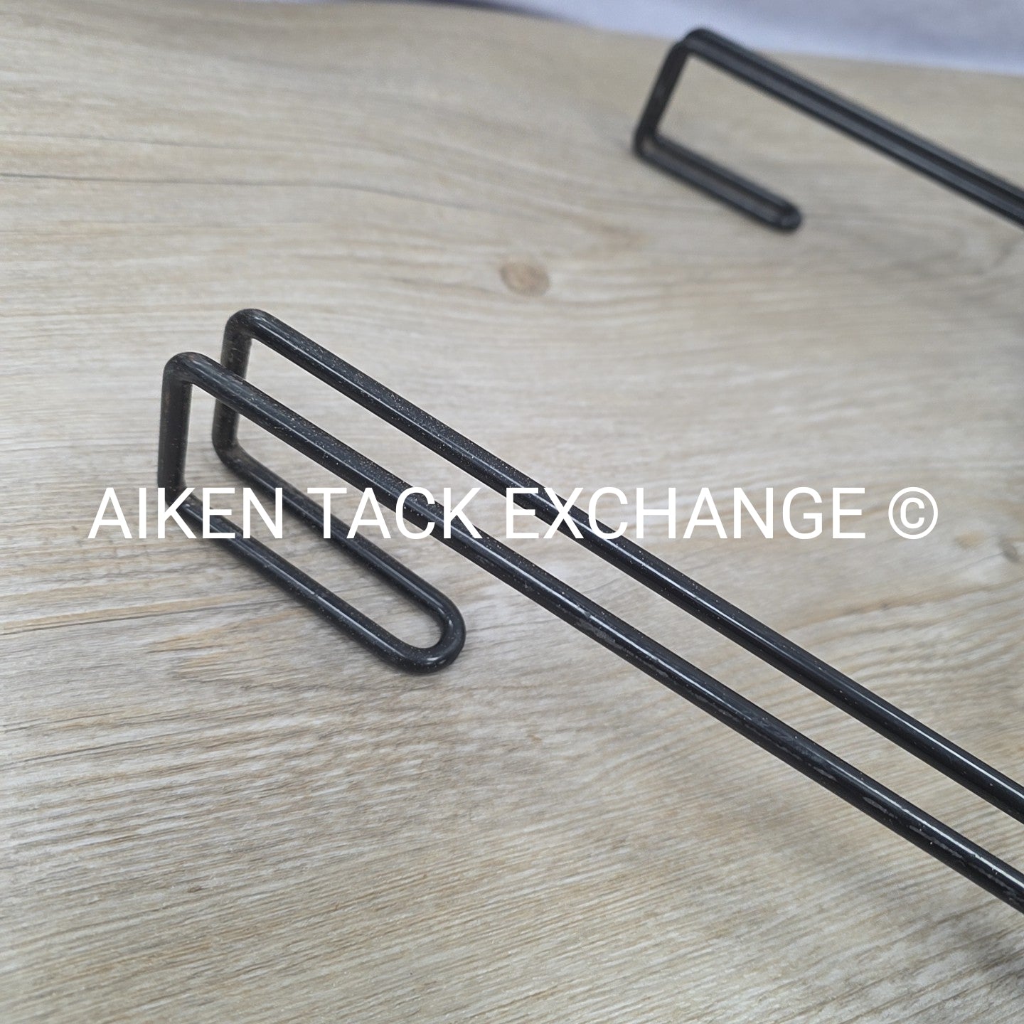 Easy-Up Interchangeable Saddle Rack System with 2 Saddle Racks