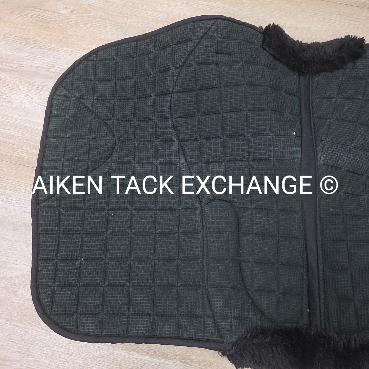 Kavallerie 3D Mesh with Fur Trim Dressage Saddle Pad