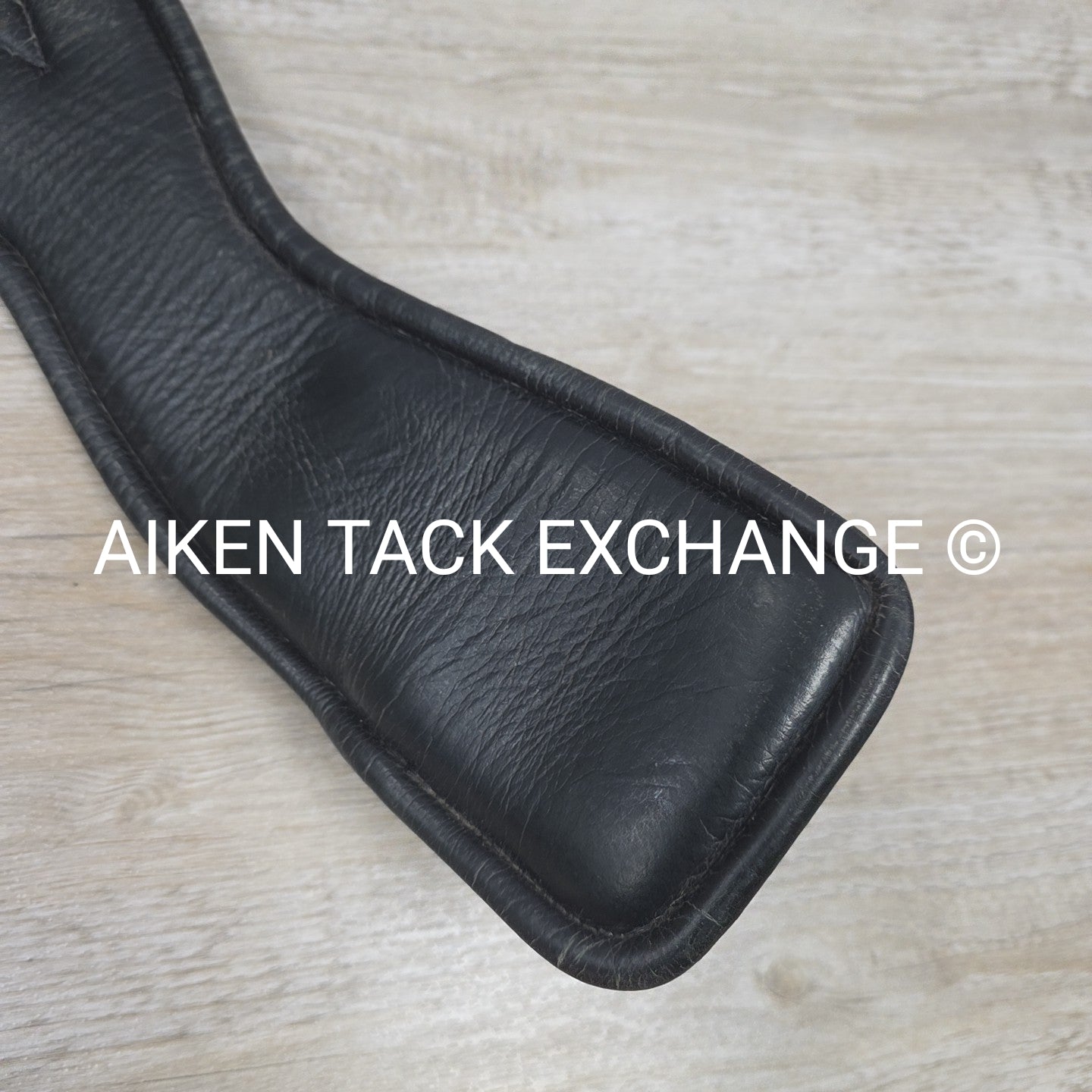 Total Saddle Fit Shoulder Relief Girth, Black, 26"