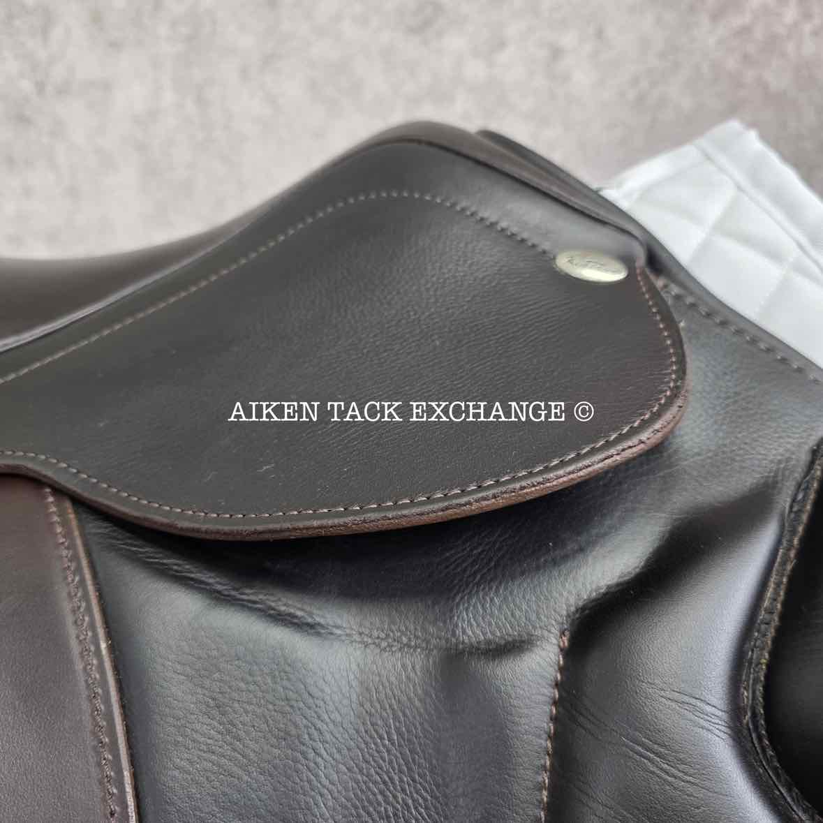 2025 Kentaur Eventer II Monoflap Jump Saddle, 17.5" Seat, Medium Wide Tree, Wool Flocked Panels