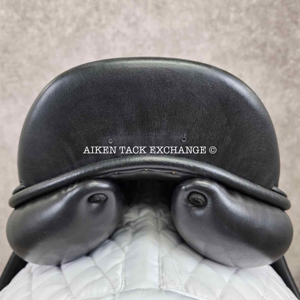 1999 Childeric DAC Monoflap Dressage Saddle, 18" Seat, 3 Flap, Wide Tree, Foam Panels
