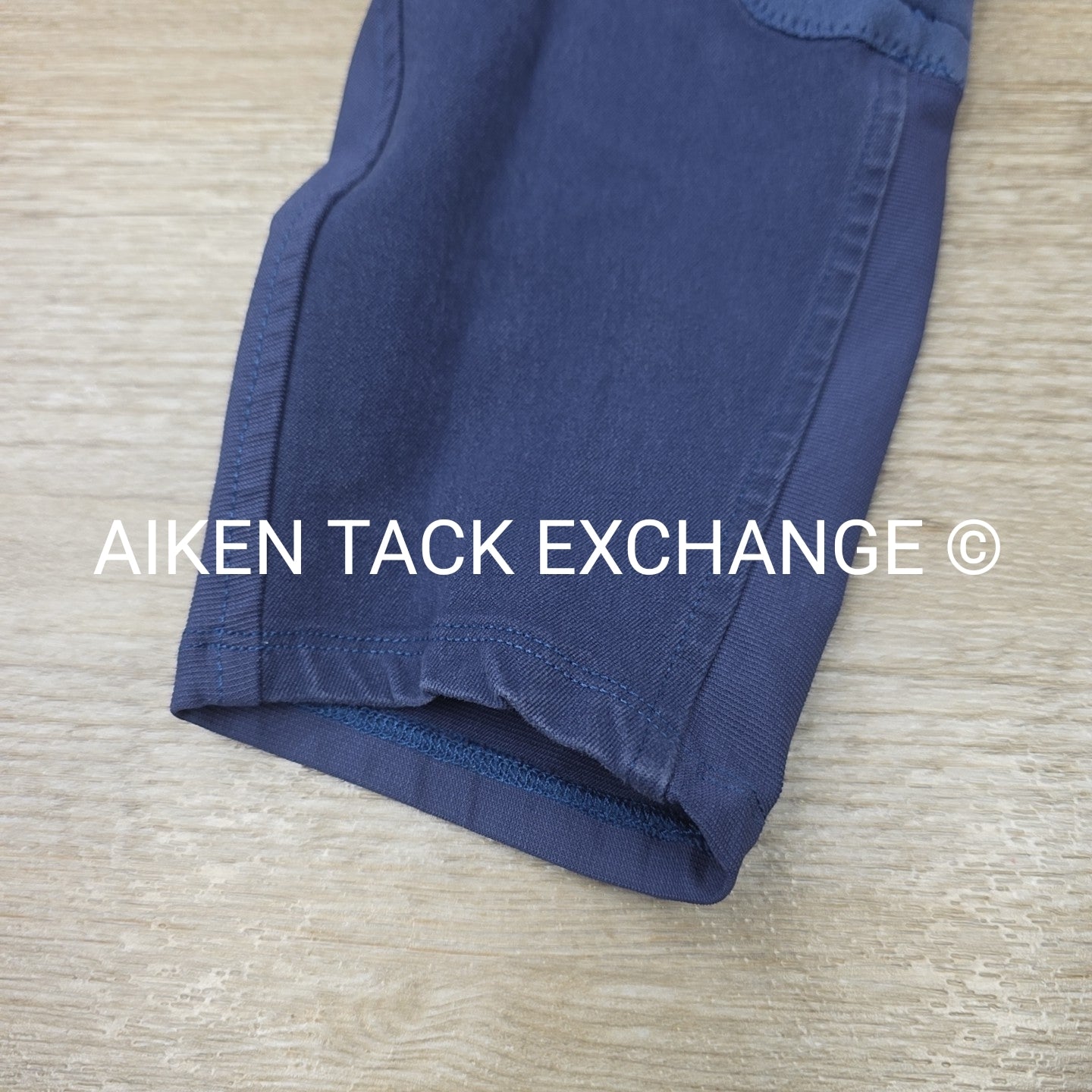 Ariat Heritage Knee Patch Breeches, Size 26 R