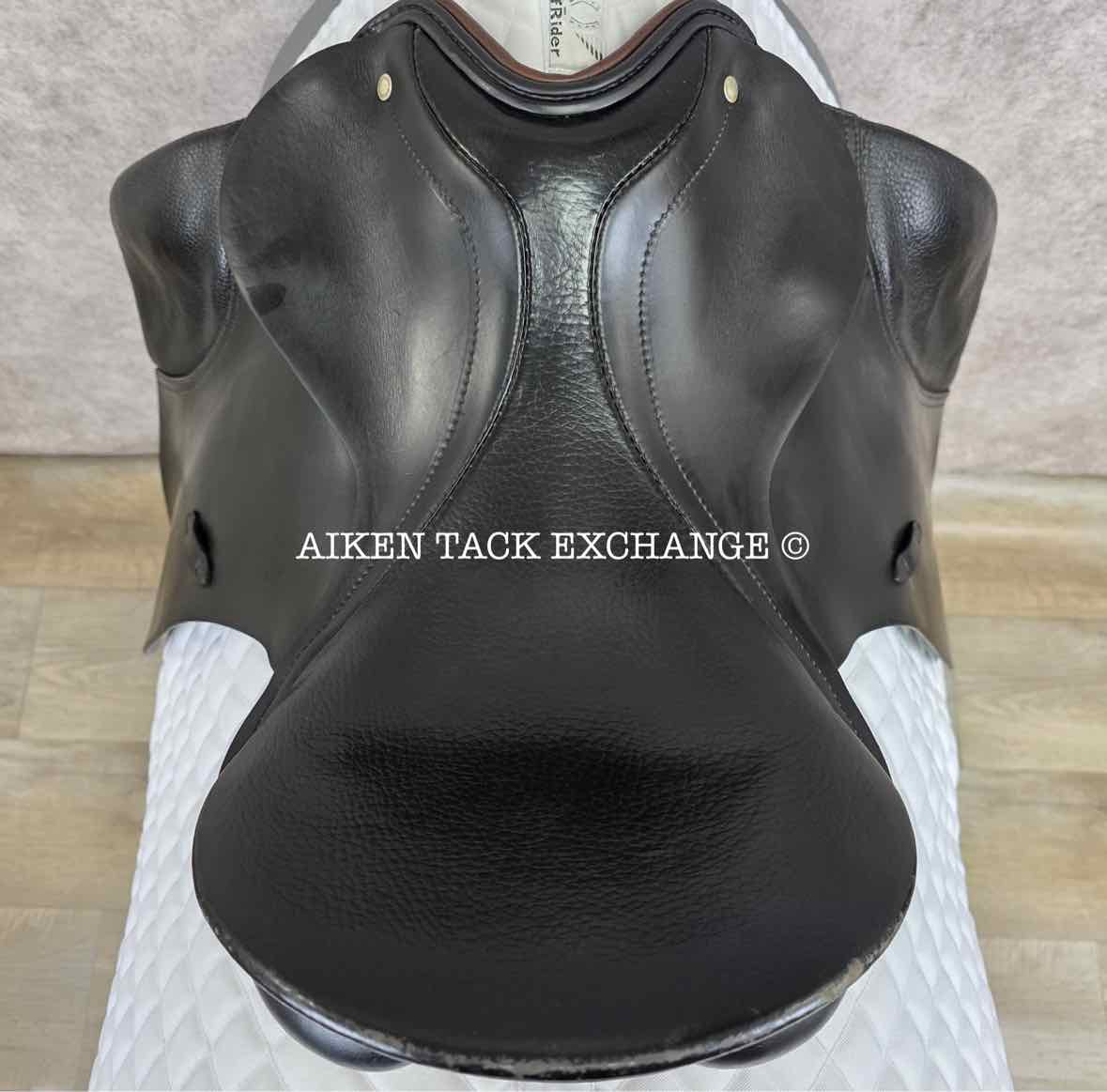 2000 Passier Young Champ Dressage Saddle, 16" Seat, Short Flap, W/XW Tree, Wool Flocked Panels