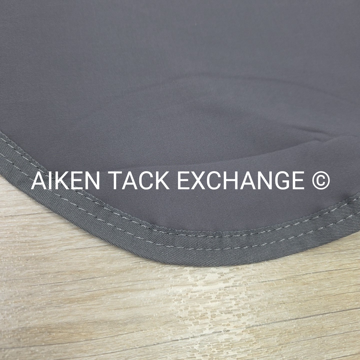 Fenwick Equestrian LT Liquid Titanium Therapeutic Quarter Sheet, Size Medium