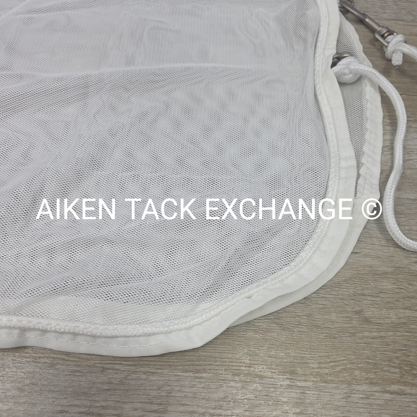 Fenwick Equestrian BodyGuard Mesh Cooler, White (has some marks) 60"