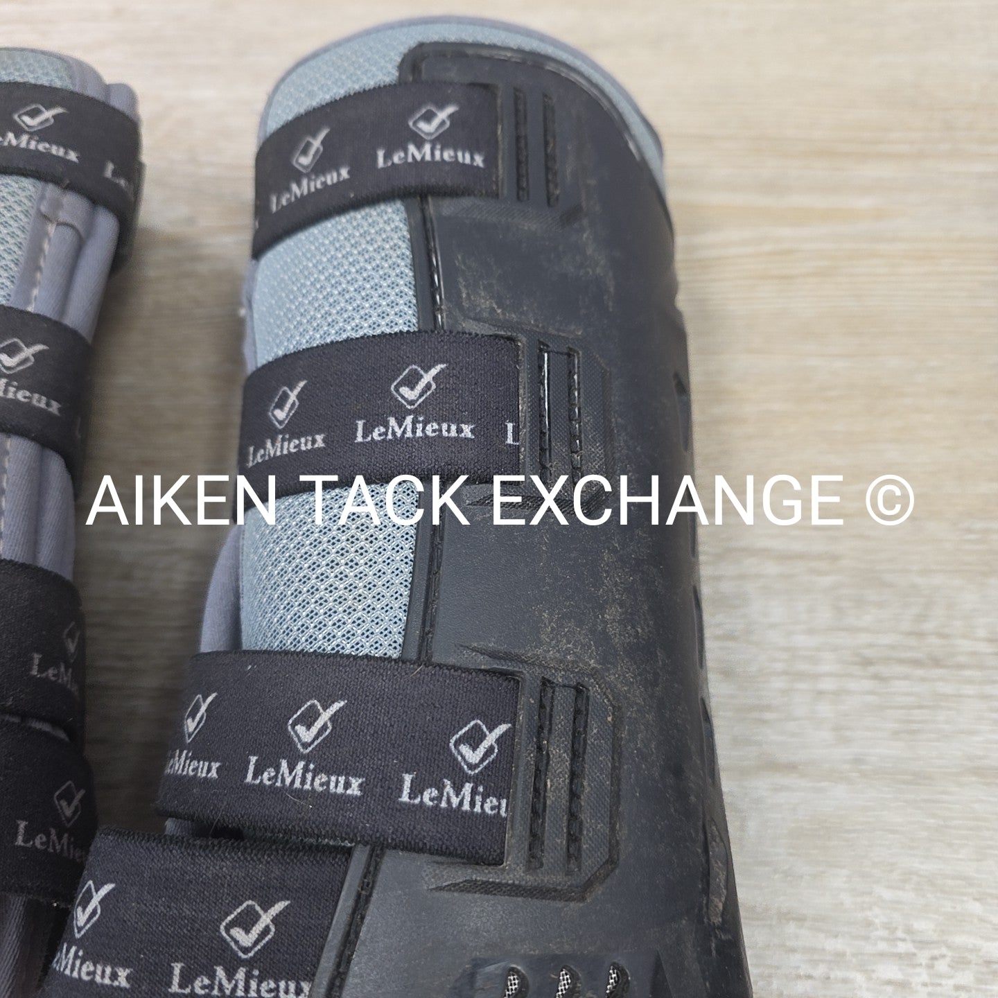 BARGAIN BUNDLE: LeMieux Open Front Tendon Boots, Medium Front & Large Hind