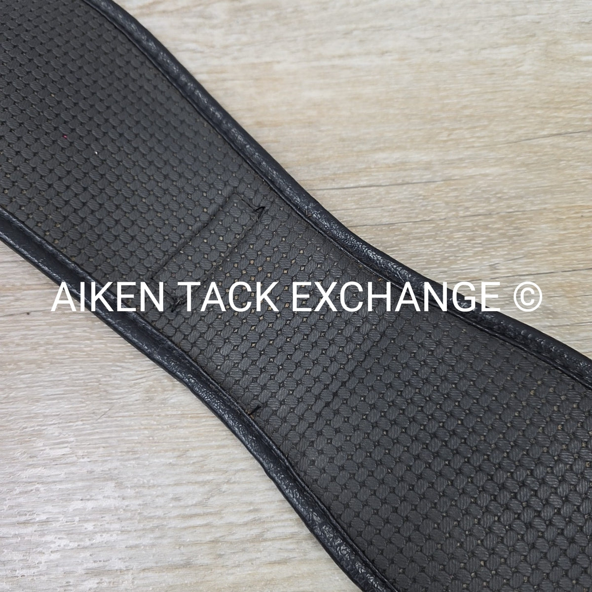 Ovation Airform Chafeless Dressage Girth, Black, 24"