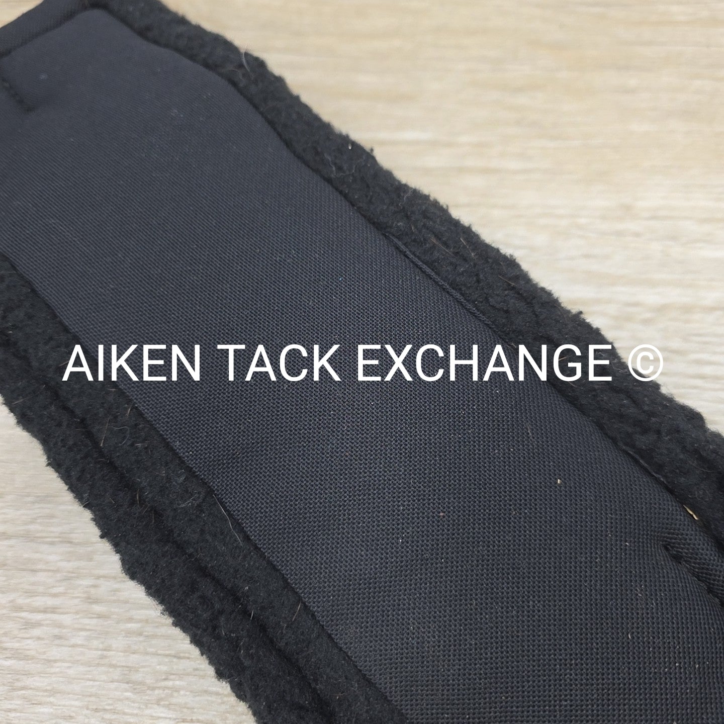 Lettia CoolMax Dressage Girth, Black, 26"