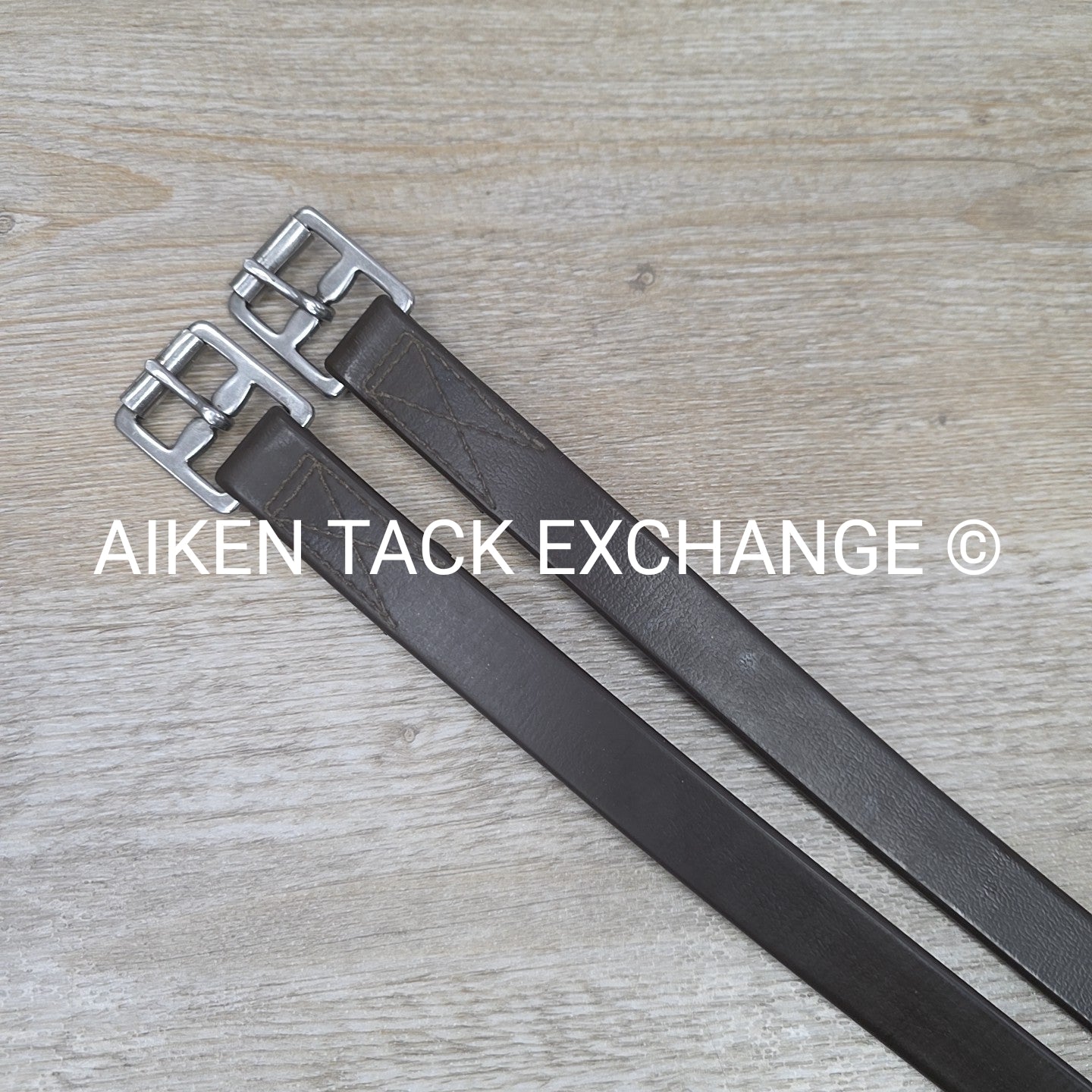 Wintec Synthetic Stirrup Leathers, Brown 54"