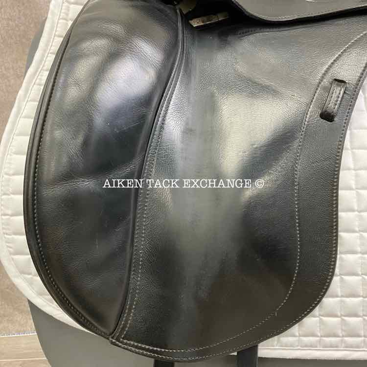 2007 Schleese Infinity Dressage Saddle, 18.5" Seat, Adjustable AdapTree, Wool Flocked Panels