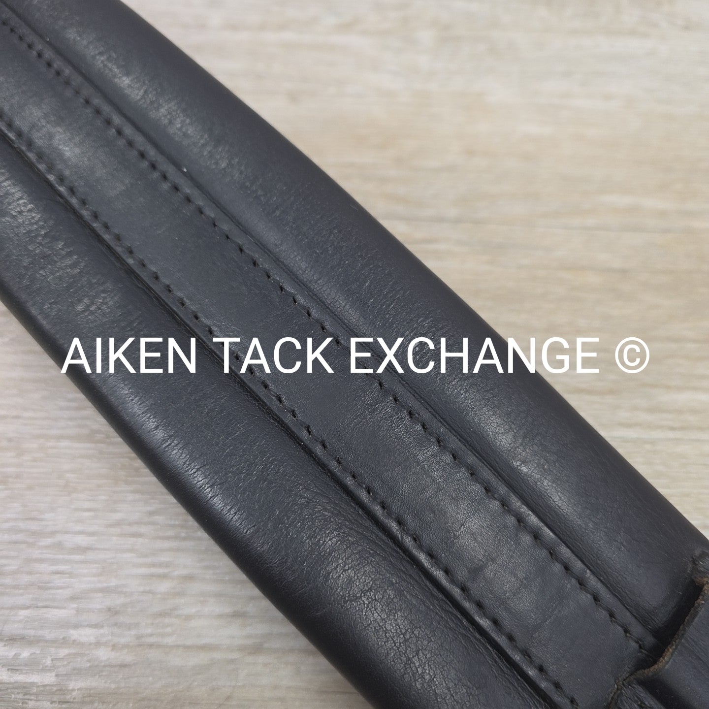 Padded Dressage Girth, Black, 24"