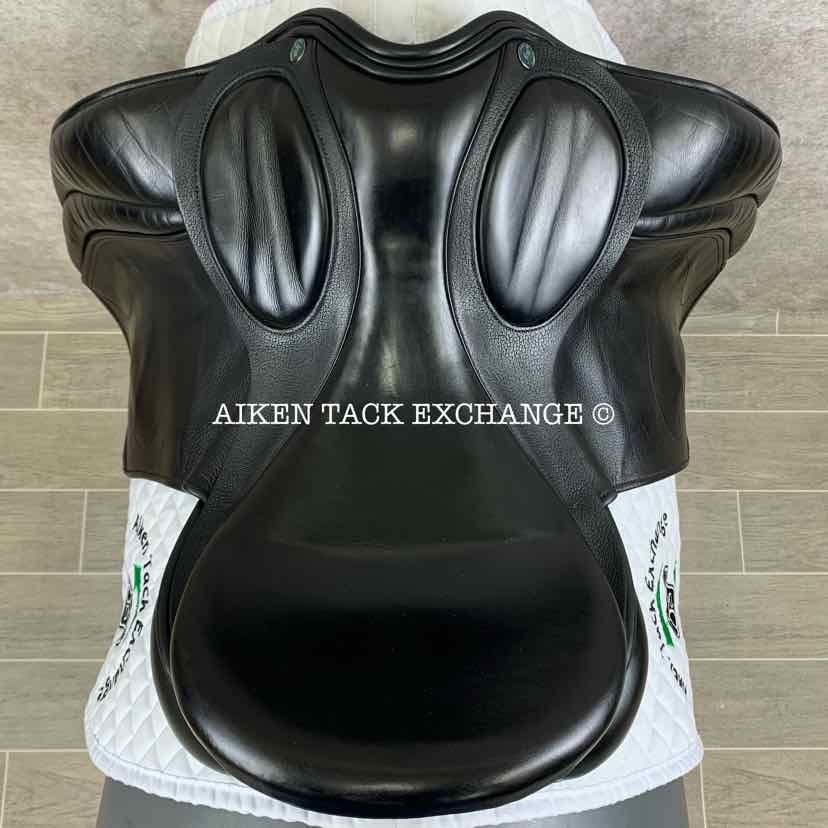 **SOLD** 2012 Hulsebos DR CC Dressage Saddle, 17.5" Seat, Medium Wide Tree, Wool Flocked Panels
