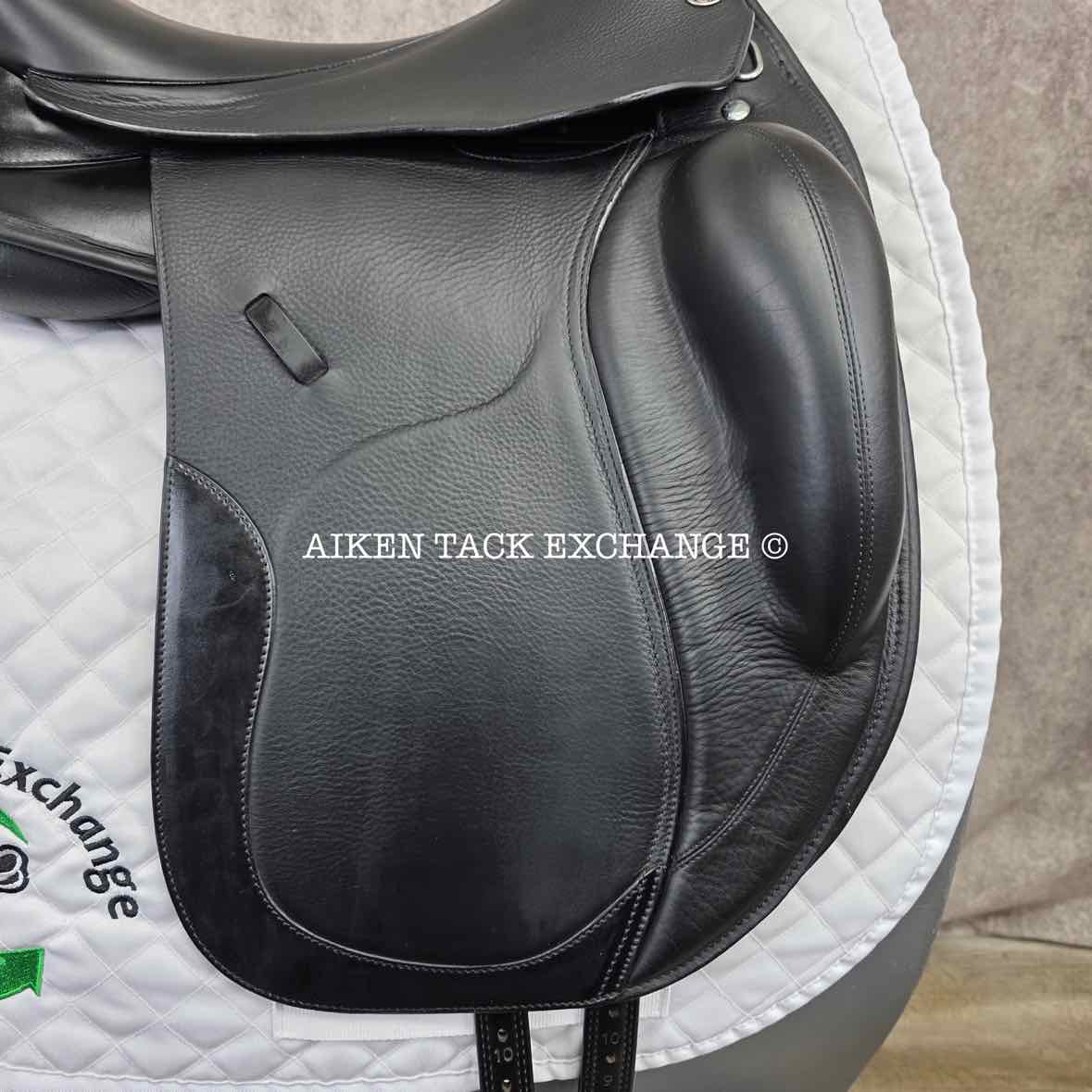 Kieffer Brugge Dressage Saddle, 18" Seat, Medium Tree