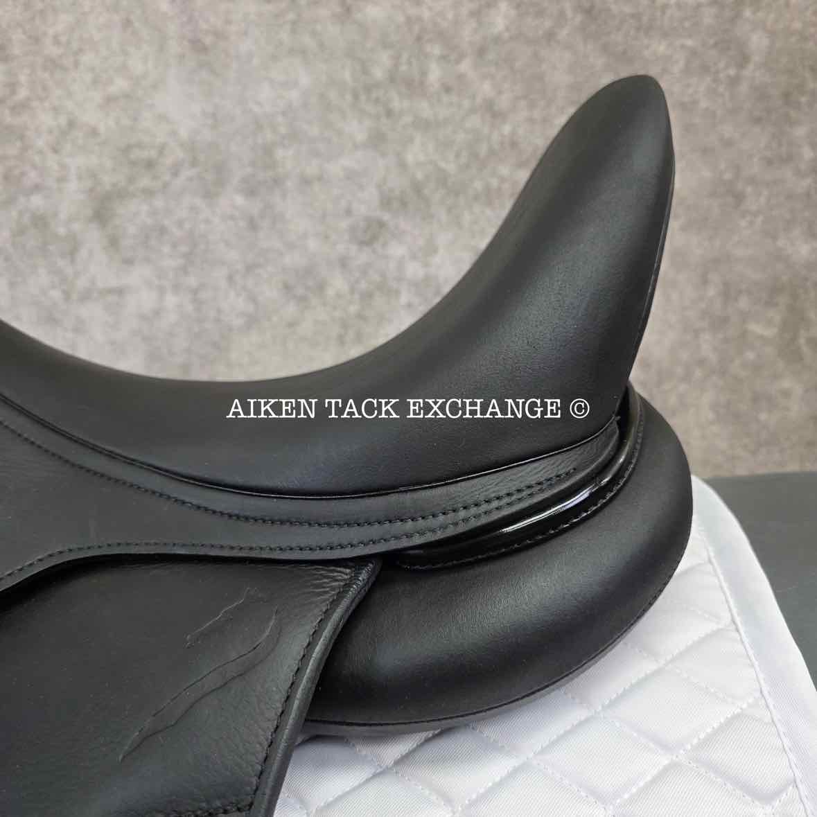 2025 Antares Tempo Monoflap Dressage Saddle, 18" Seat, 4C Flap, Medium Tree, Foam Panels, Full Buffalo Leather