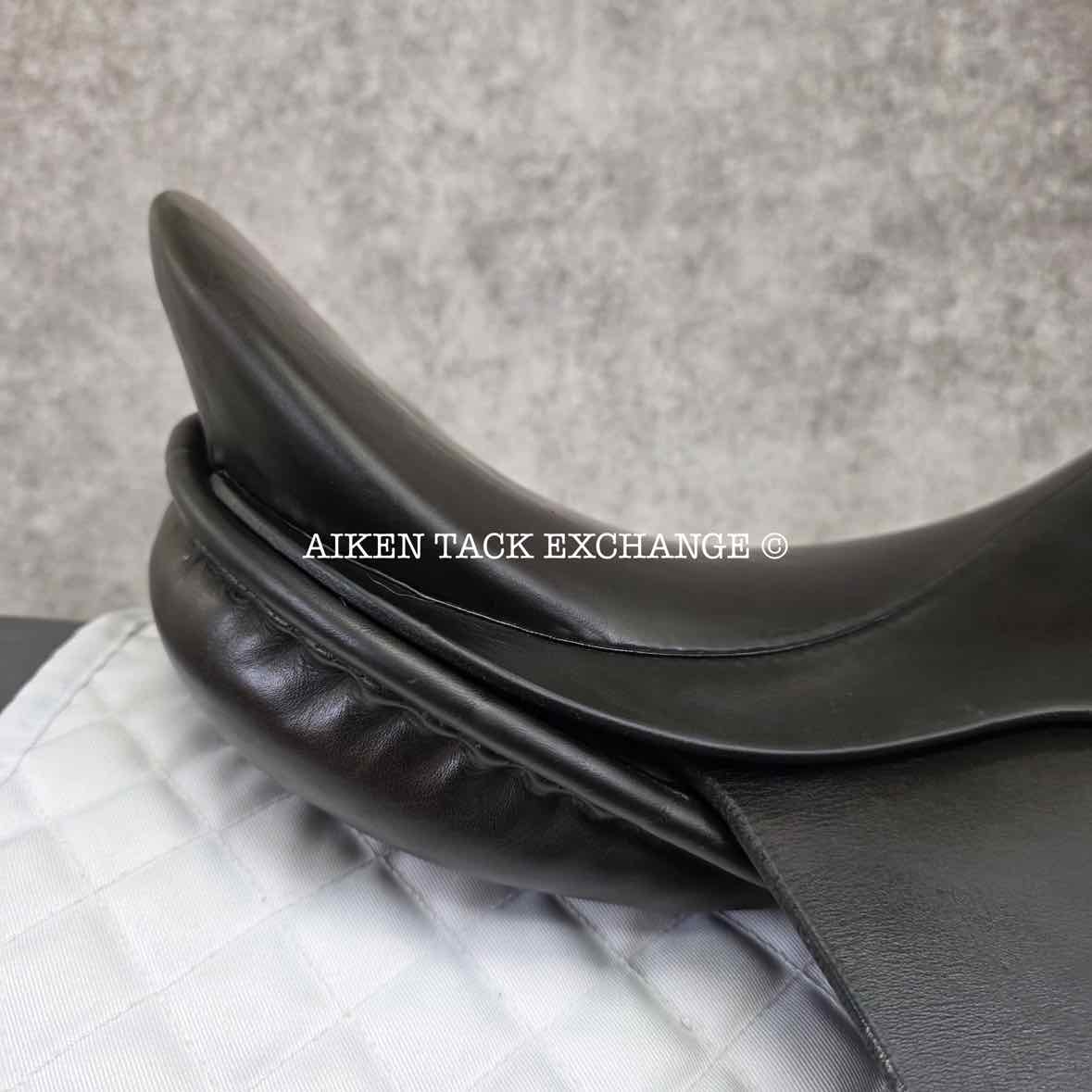 Legend Dressage Saddle, 17" Seat, M/MW Tree, Wool Flocked Panels