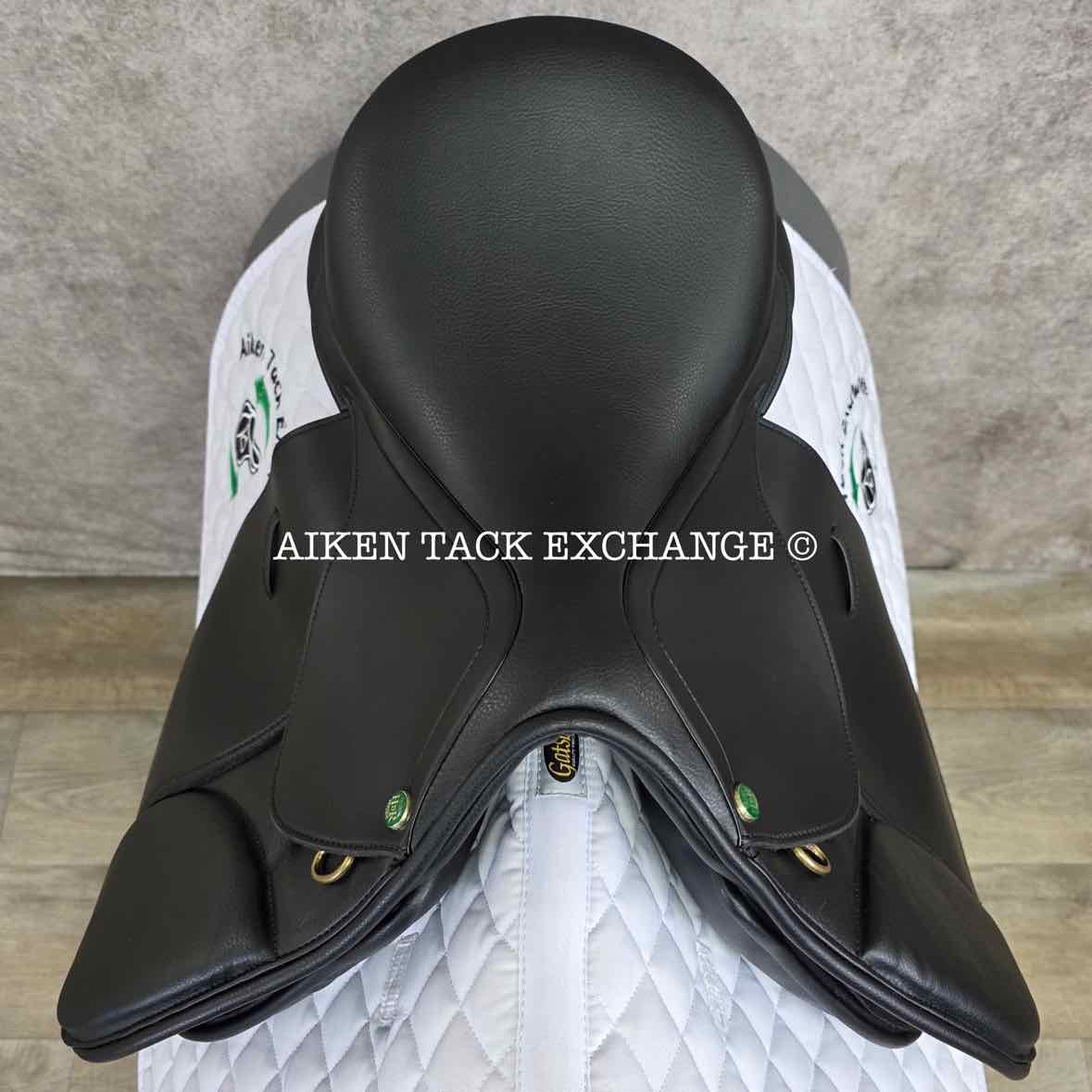 **SOLD** HDR - Henri de Rivel Vegan-X IGP All Purpose Saddle, 15.75" Seat, Adjustable Tree - Changeable Gullet, Wool Flocked Panels