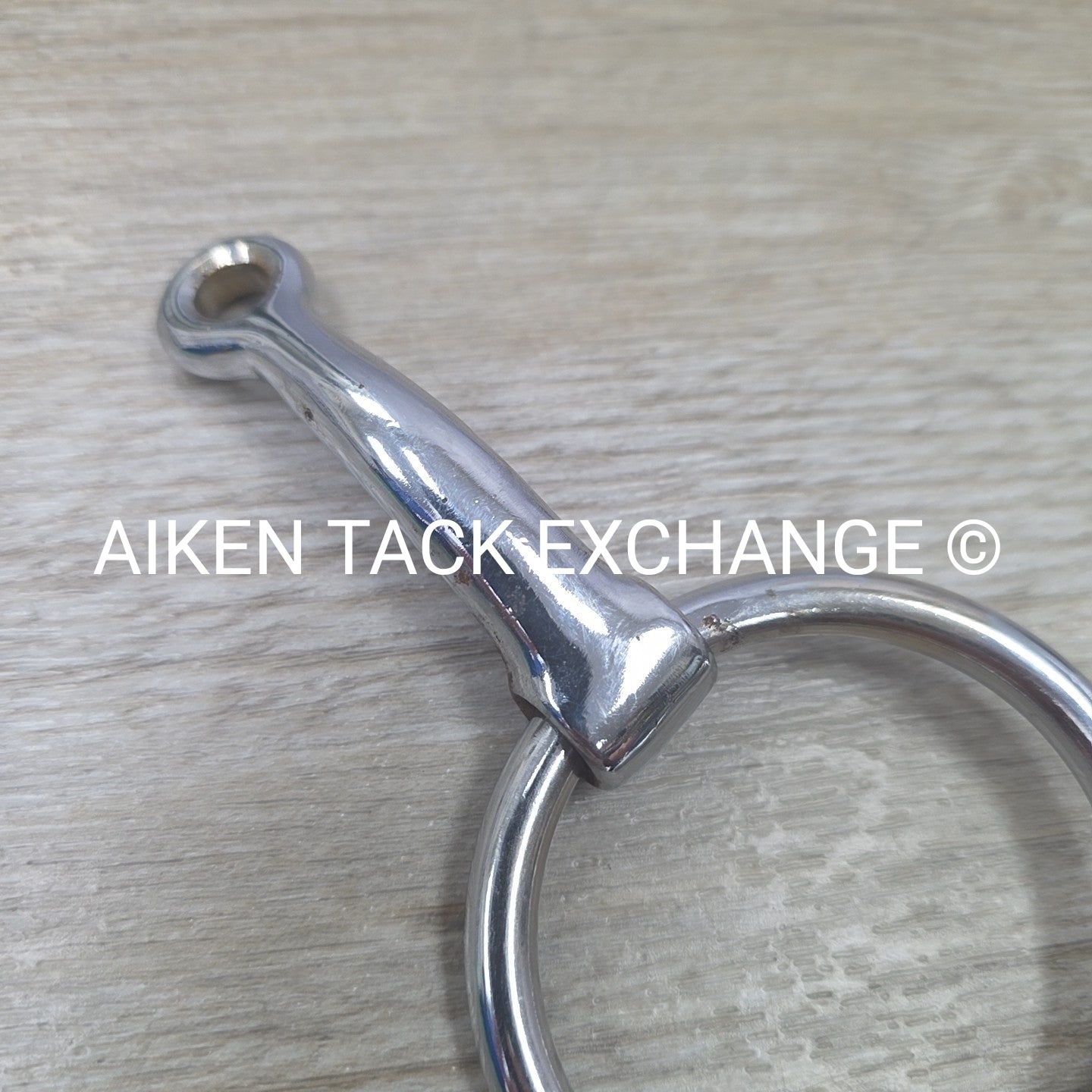 Blocker Tie Ring