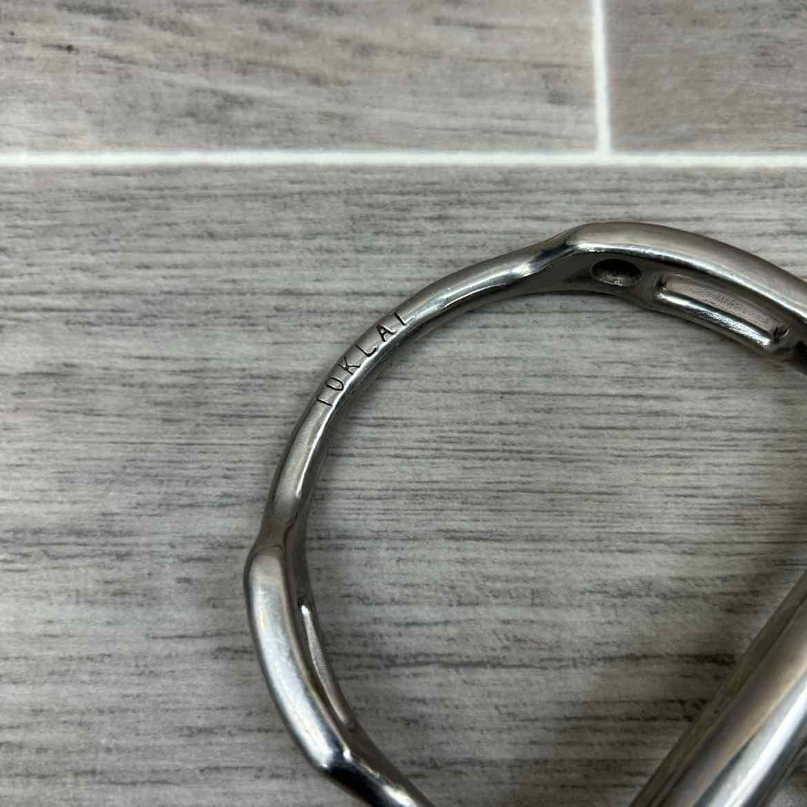 Myler 3 3/8" Medium English Dee with Hooks & Low Medium Wide Ported Barrel MB 33