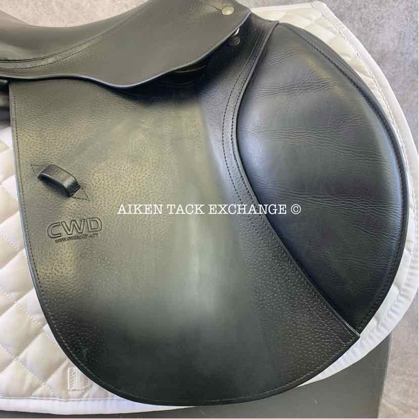 2014 CWD SE02 Close Contact Jump Saddle, 17" Seat, 2L Flap, Medium Wide Tree, Foam Panels