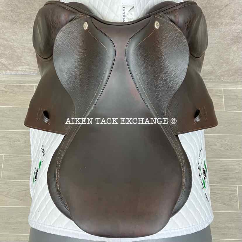 2018 CWD SE03 Close Contact Jump Saddle, 17.5" Seat, 3L Flap, Medium Wide Tree, Foam Panels