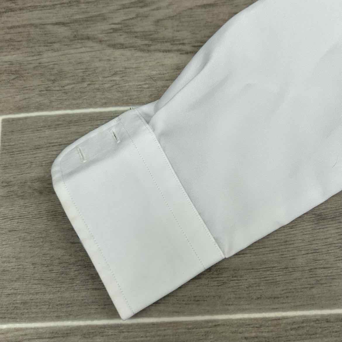 Essex Classics Long Sleeve Show Shirt, 10