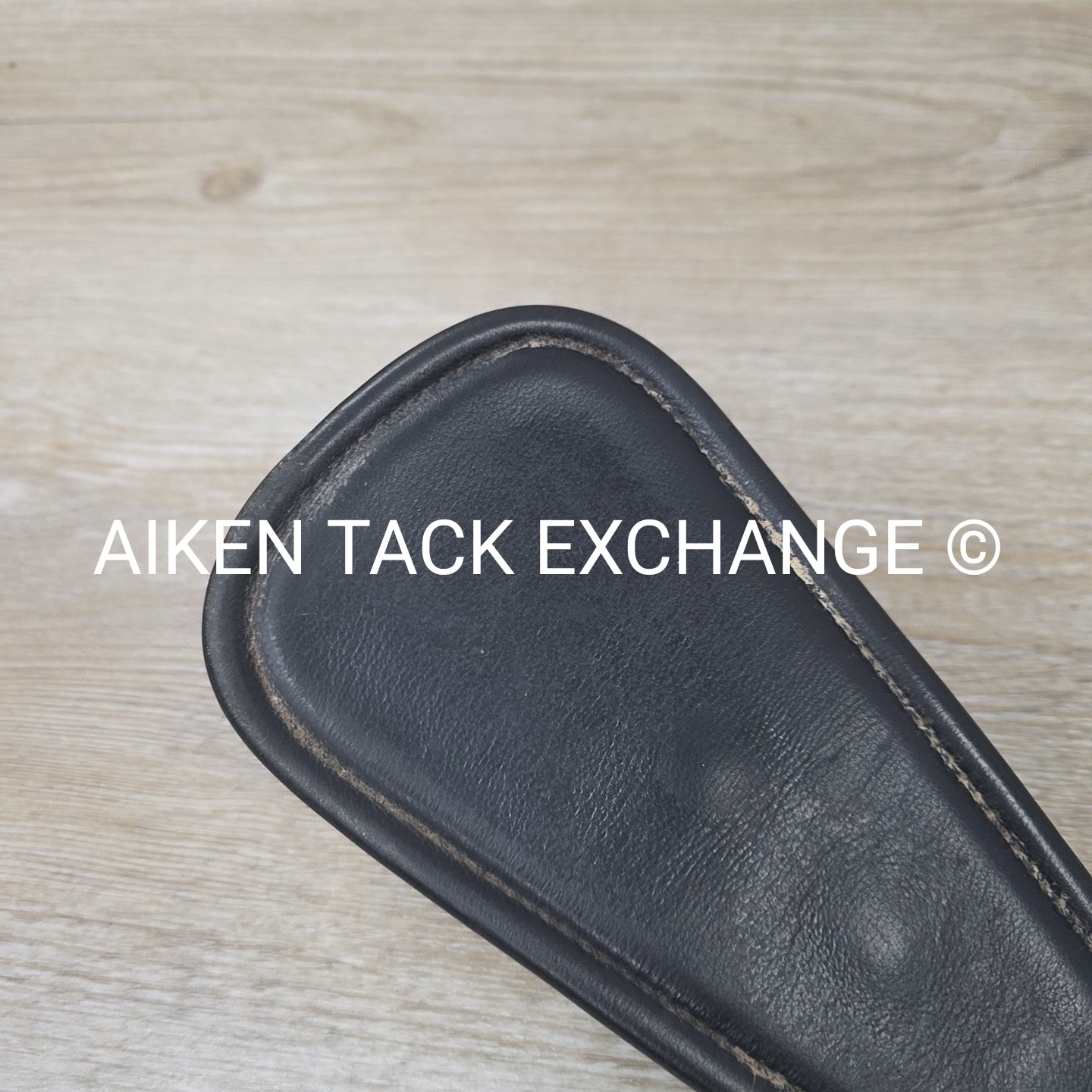 Prestige Padded Leather Short Girth, Black, 24"