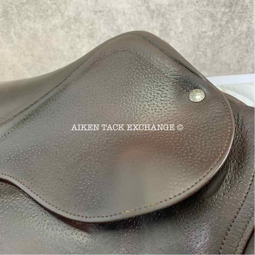 **SOLD** 2011 CWD SE02 Close Contact Jump Saddle, 17.5" Seat, 3C Flap, Medium Tree, Foam Panels