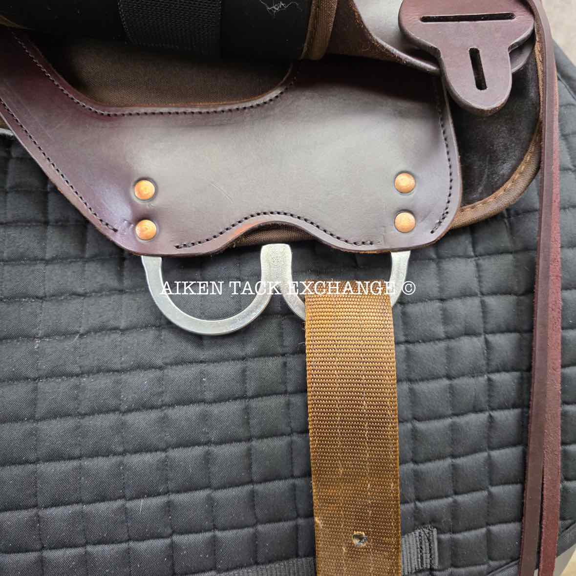 2019 High Horse by Circle Y 6916 Highbank Endurance Saddle, 16" Seat, Wide Tree - Full QH Bars