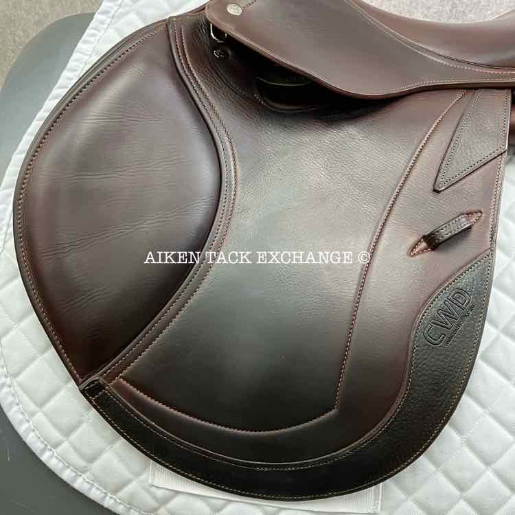 **SOLD** 2012 CWD SE02 Close Contact Jump Saddle, 17" Seat, 2C Flap, Medium Tree, Foam Panels, Full Buffalo Leather